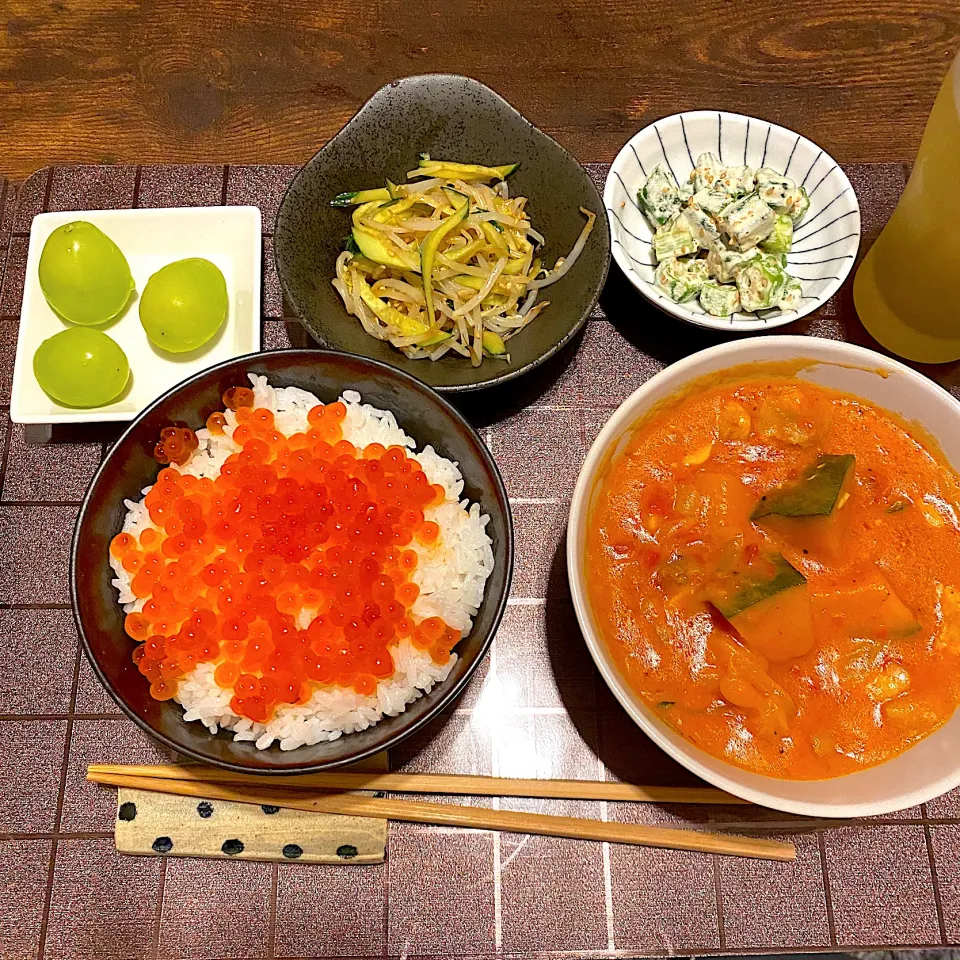 かぼちゃのトマトクリーム煮、いくら丼|なつこさん