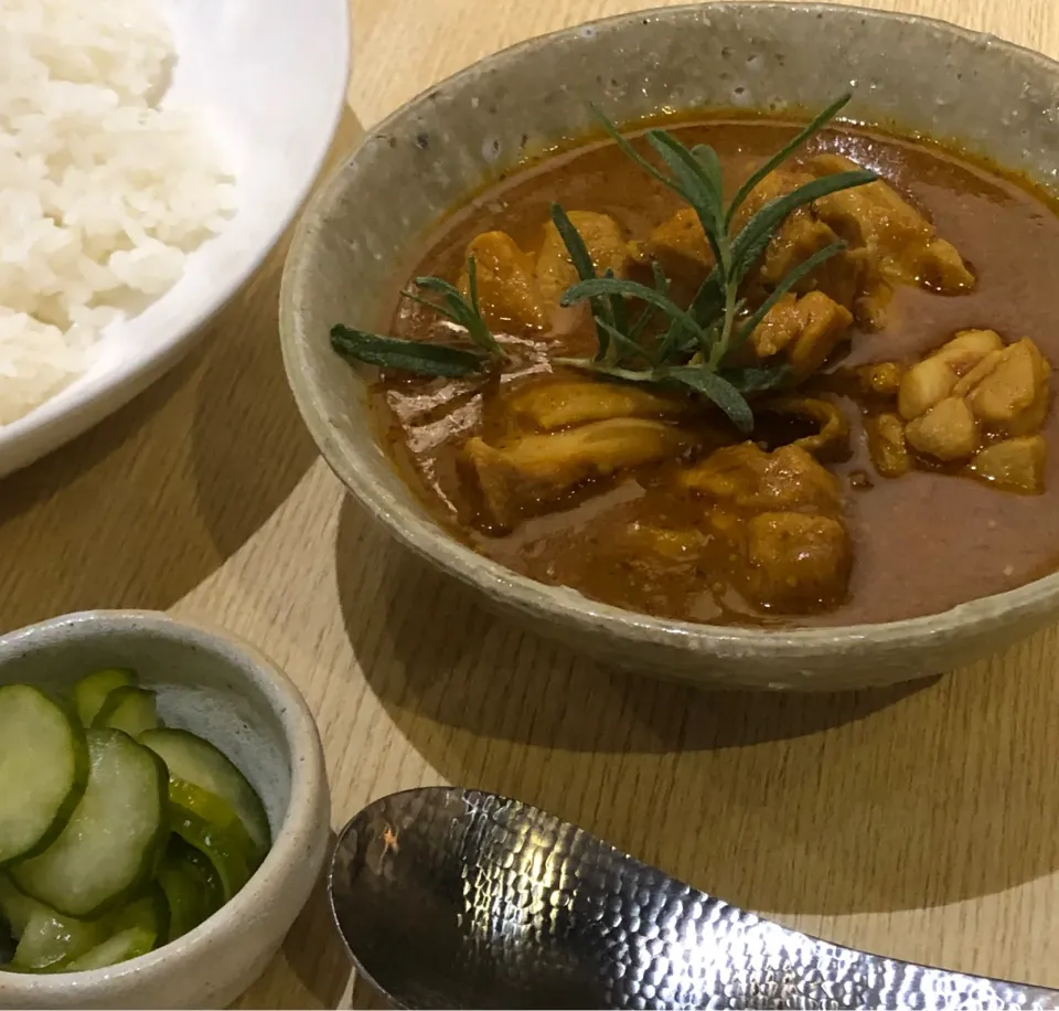 時短　10分でチキンカレー|ちゅら夏さん