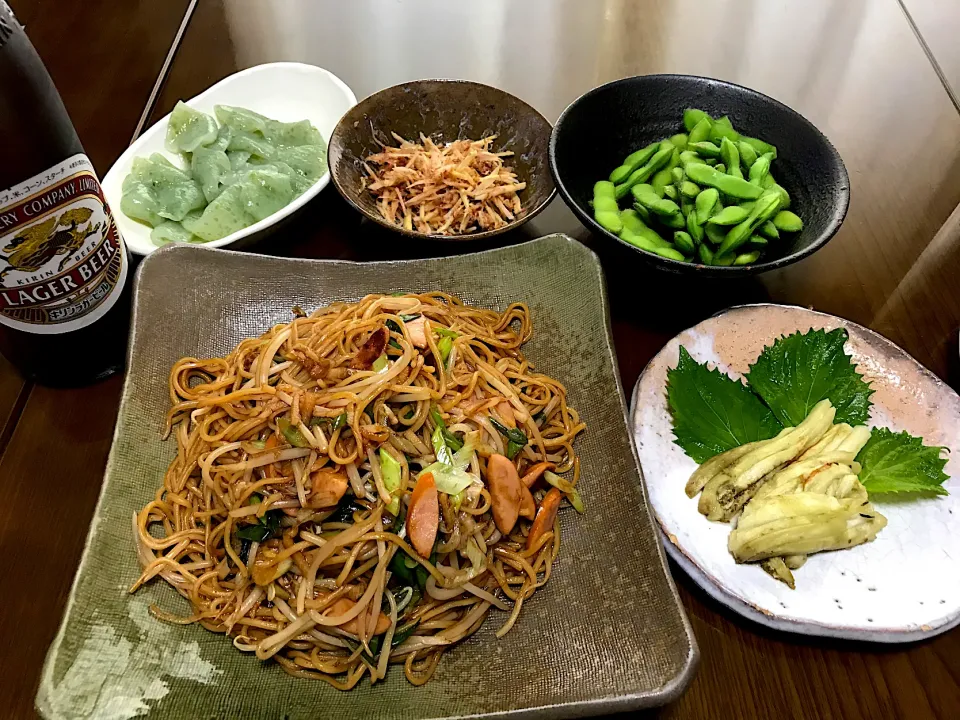 Snapdishの料理写真:2020.8.31 焼きそばランチ🍻🍻🍻|ゆみずさん