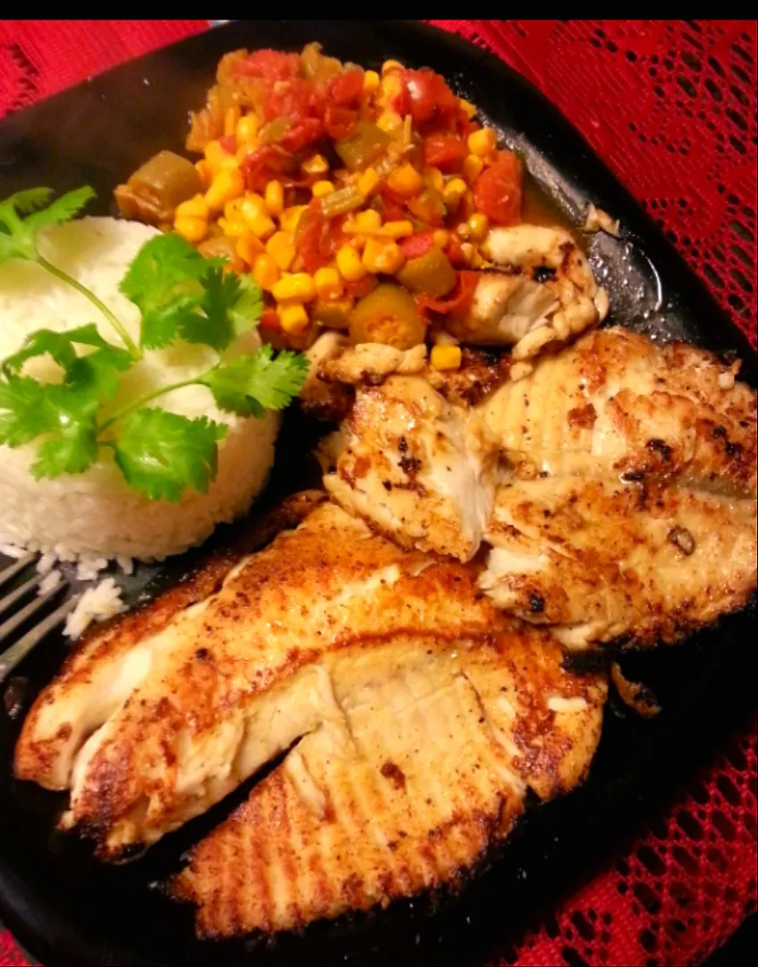 Tell me about it... how about some fish with white rice and veggies|Cynthia Luzmilda Bicycleさん