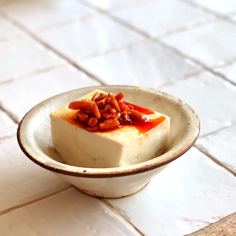 冷や奴の食べるラー油かけ|おーこ🍅野菜ソムリエの母ちゃんさん