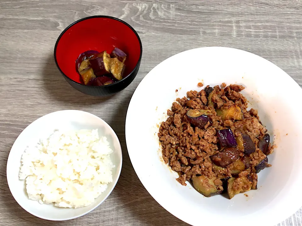 ナスとひき肉の味噌炒め|山下さんさん