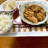 Snapdishの料理写真:夕食 鶏むね肉のネギだれ炒め 冷奴 他|shinobuさん