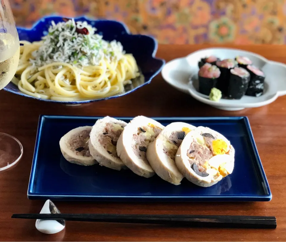 茹で卵とチーズの鶏胸ロール　　　　　Chicken breast roll with boiled egg and cheese|マユマユさん