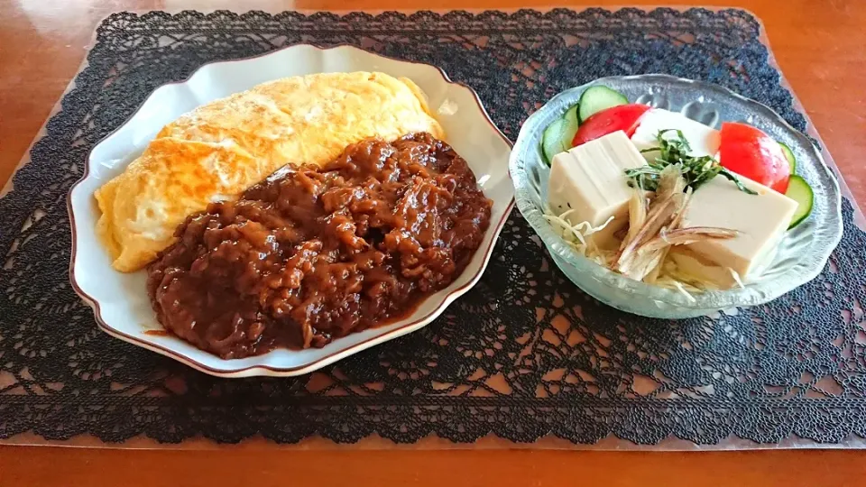 Snapdishの料理写真:☆オムハヤシ
☆豆腐サラダ|chikakoさん