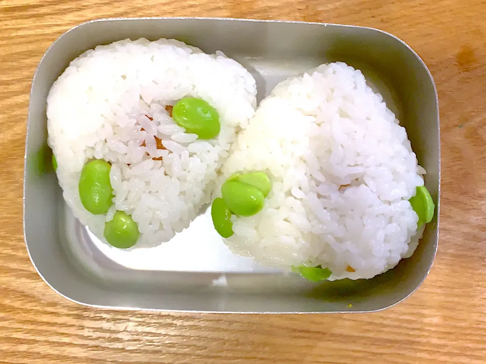 #年長さんお弁当　唐揚げおにぎり|みどりっちさん