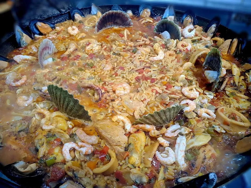 super paella|Alejandro Sillesさん