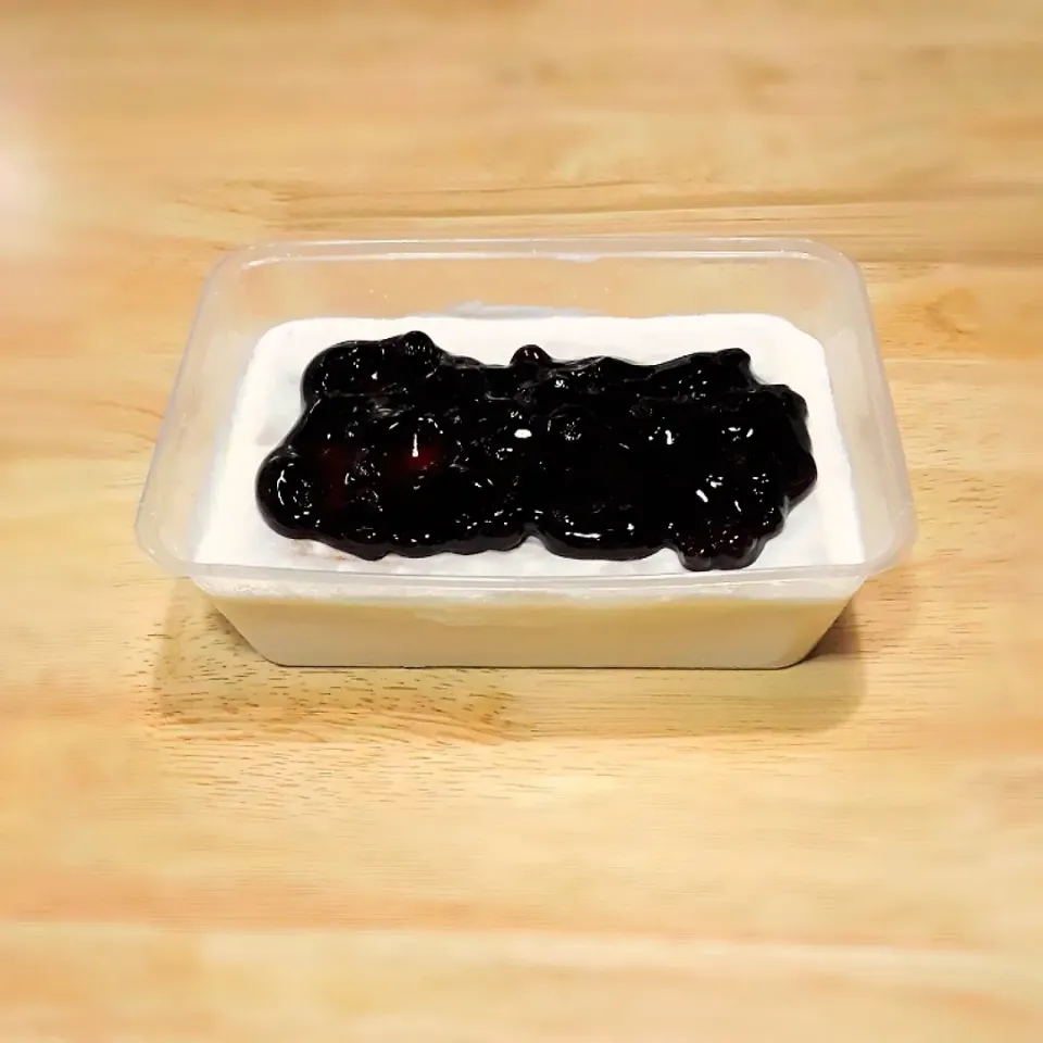 yum bluberry cheesecake|Roderick Floresさん