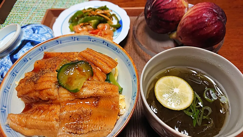 Snapdishの料理写真:煮穴子丼〰️🎵お安く〰️美味しく〰️❤️|ちかっちさん