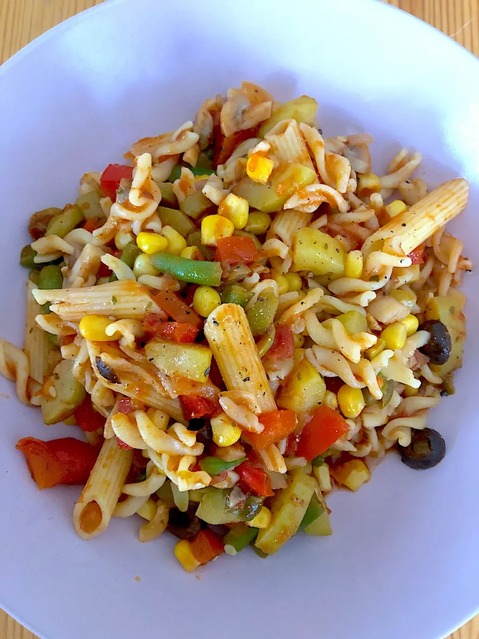 Pasta with colourful veggies|MissYumYumさん