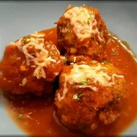 Michael Jordan of the Kitchen's dish Michael Jordan of the Kitchen's dish Meatballs and marinara sauce.|Michael Jordan of the Kitchenさん