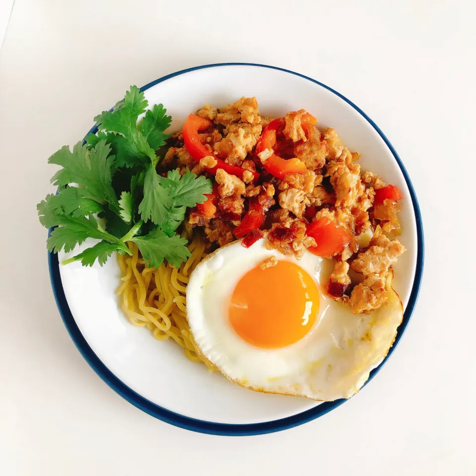 スパイシーガパオ麺🍝|sakiさん