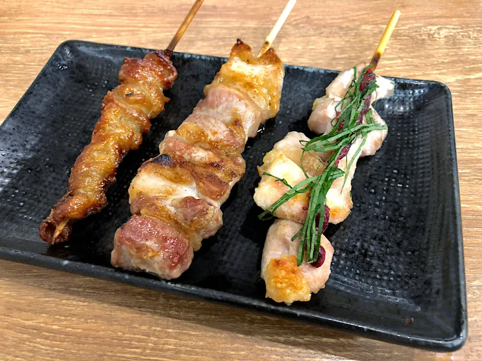 博多ぐるぐるとりかわ
焼とん 豚バラ
焼とり かしわ梅肉|T. Wonderさん