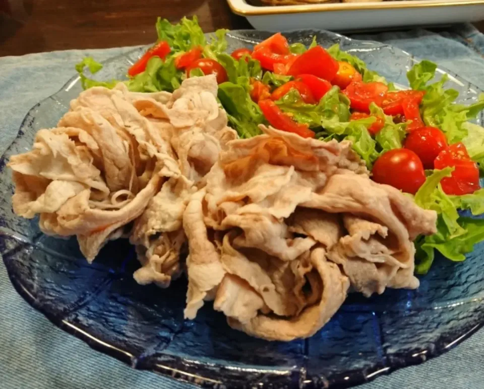 Snapdishの料理写真:豚しゃぶ(*^^*)|しーPaPaさん