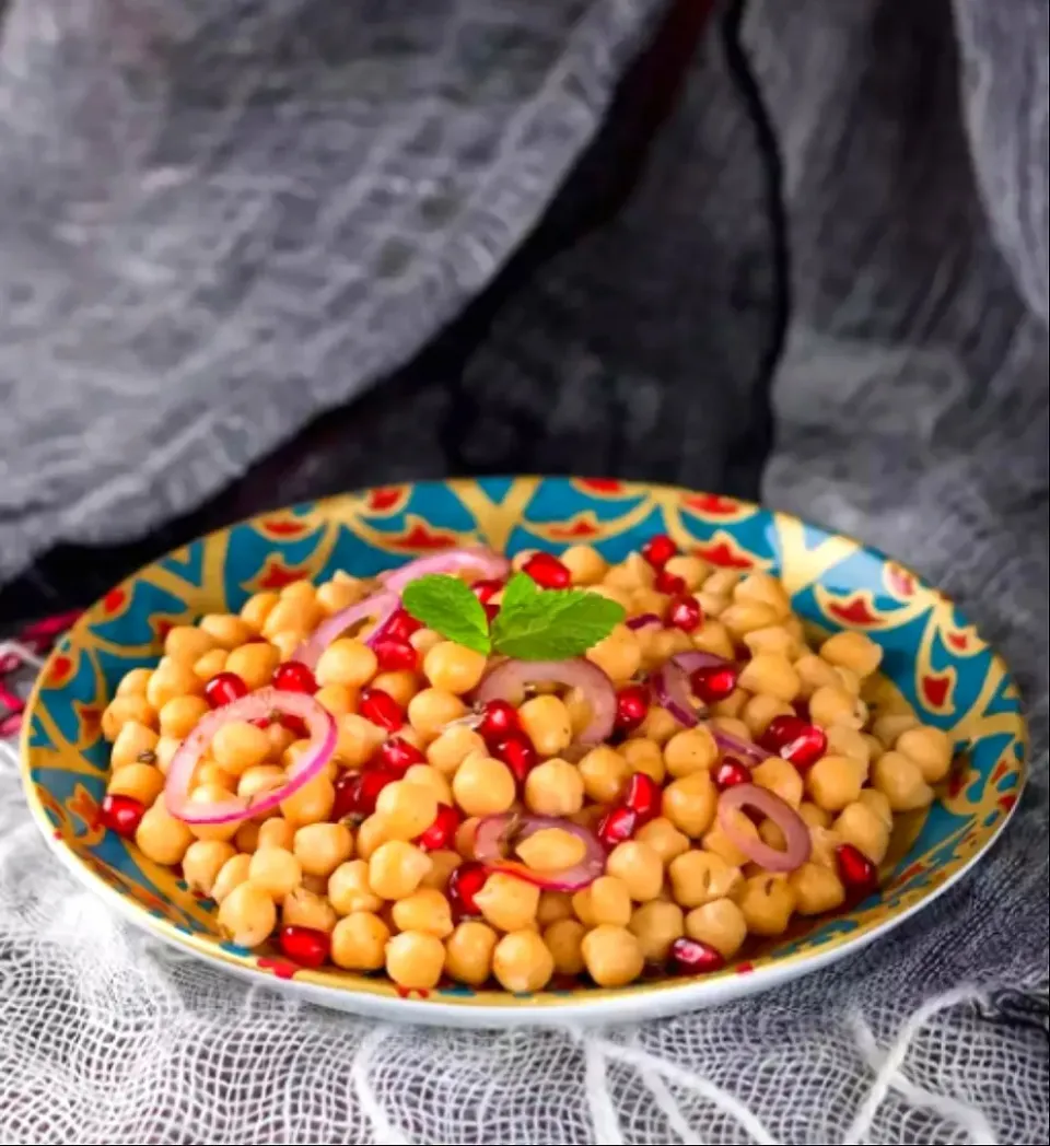 Sour And Tangy Gram (Chana)|Swaad India Kaさん