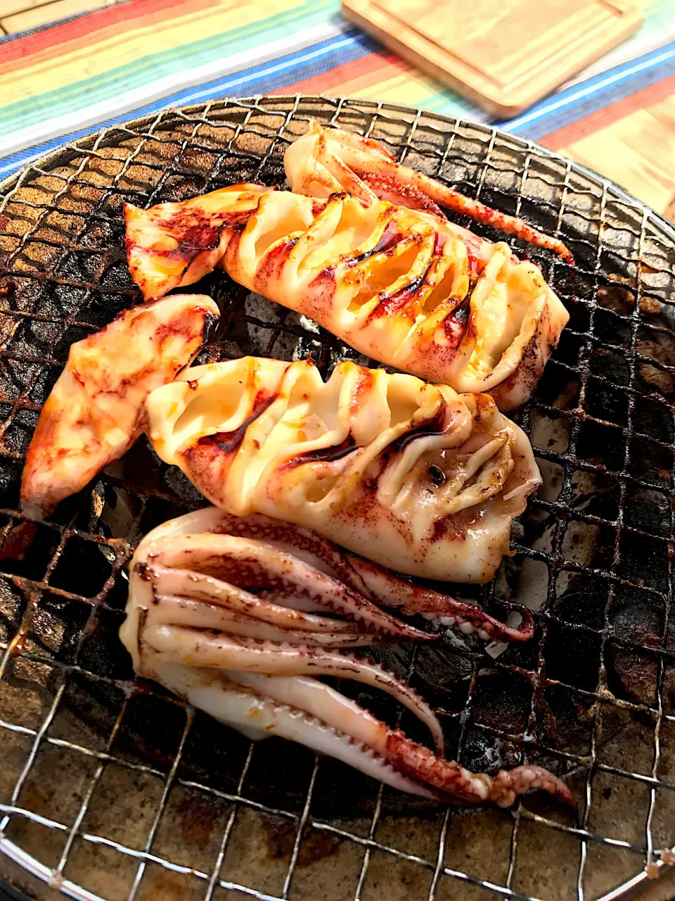 七輪で焼きイカ🦑|ジョニーさん