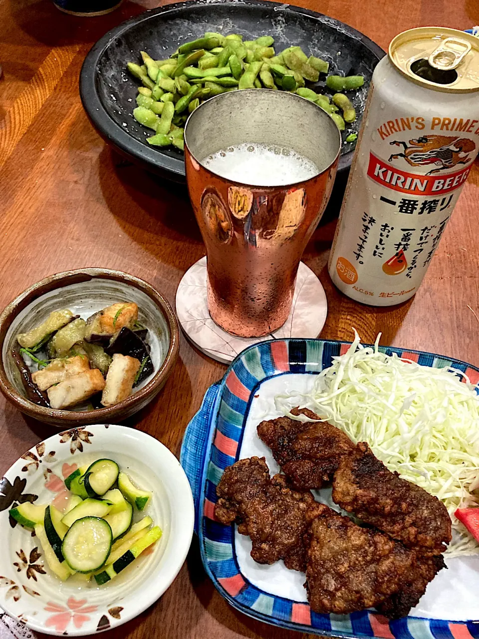 Snapdishの料理写真:今年最後の焼き枝豆＆ビールのおかず🍻|sakuramochiさん