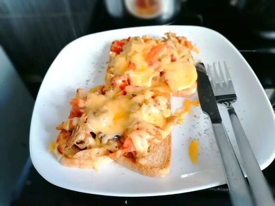 #Loaded open sandwich🥪😋|ESIBAYENI AFRICAN CUISINEさん