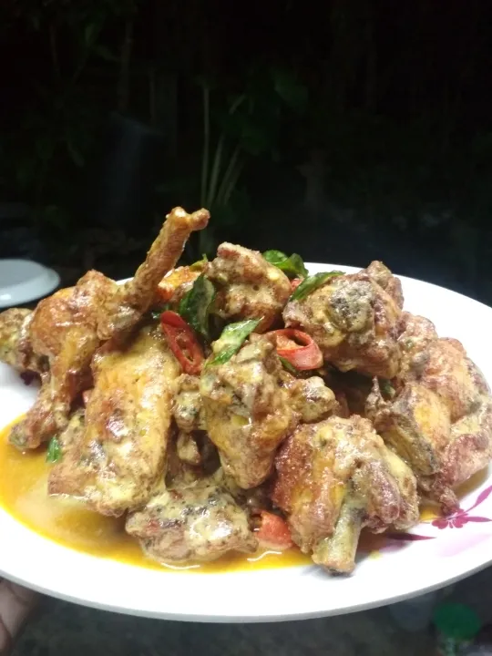 ayam goreng golden salted egg seasoning|niky amiraさん