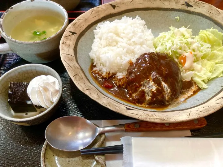 はしもと珈琲館
白老牛肉のハンバーグプレート
(夏季限定|🌻ako ·͜·♡peco🌻さん