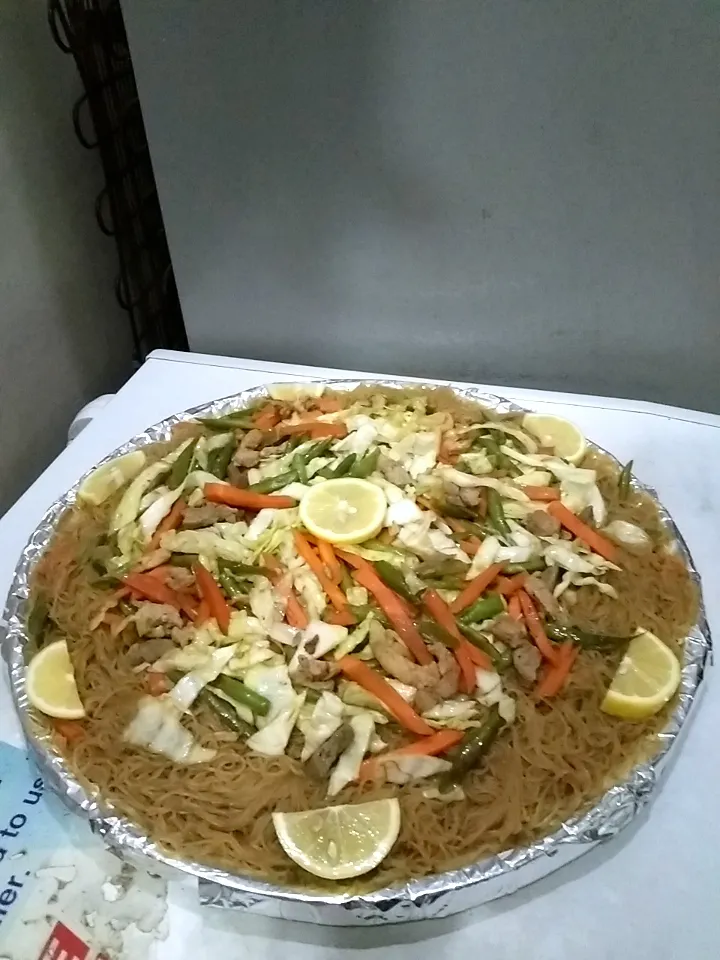 PANCIT GUISADO😋😋|Rosemarie Bogabil Garciaさん