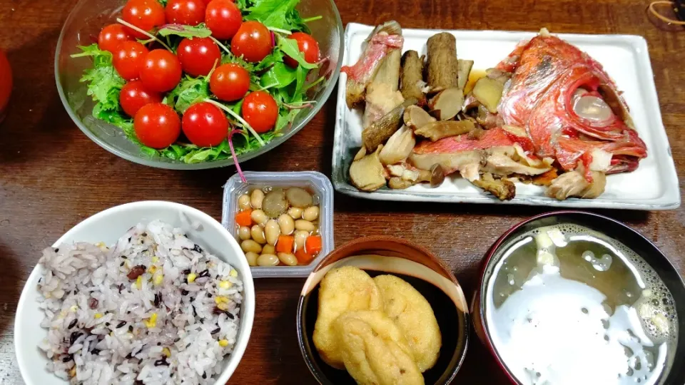 夕飯は金目鯛の煮付け|アクちゃんさん