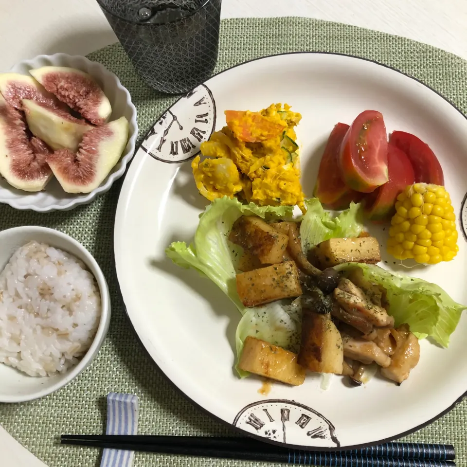 9/6晩ご飯：鶏と長芋の照り焼き|ななみんさん