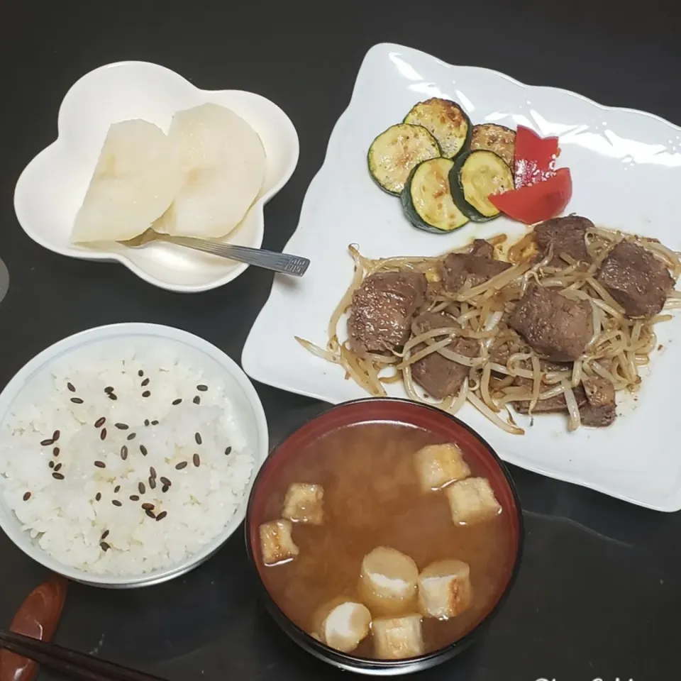 Snapdishの料理写真:サイコロステーキ|Yukiさん