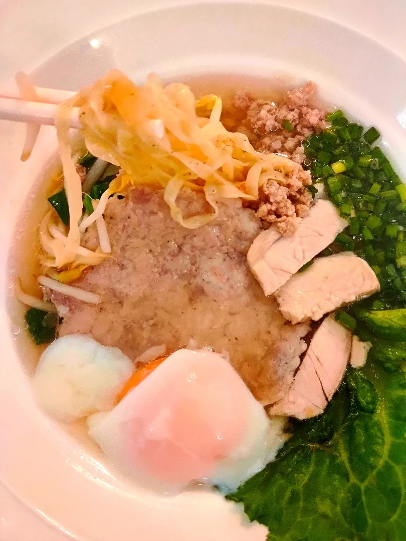 Pork Noodle Soup with Onsen Egg.|katang23さん