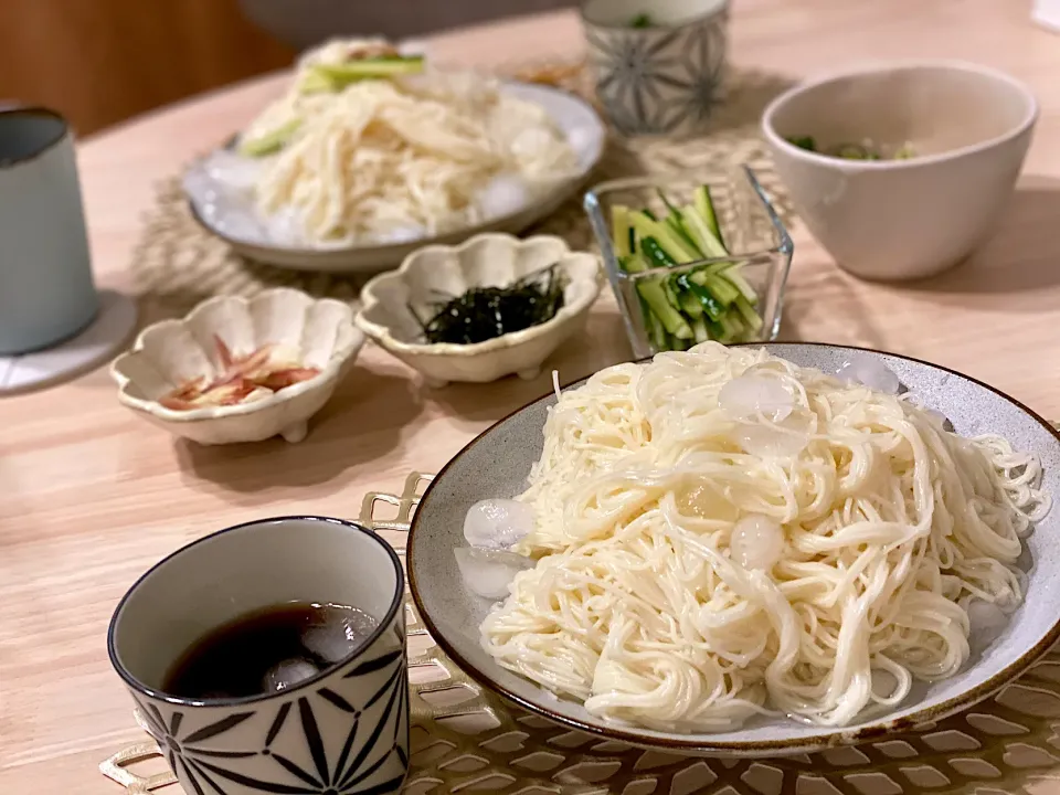 そうめん|ひろさんとゆりさんさん