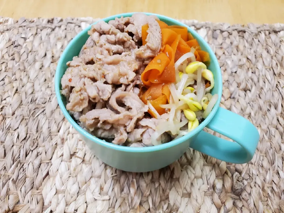 なんちゃってビビンバ風丼|gomanmaさん