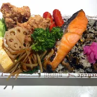 Snapdishの料理写真:#もも弁#ひじき鮭から弁当#600円|まろももかさん