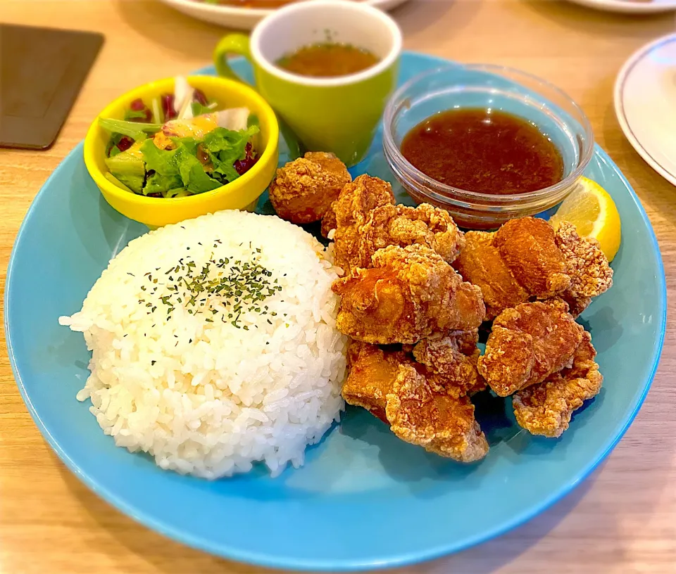 Dinner with chicken karaage, in karafuneya, takatsuki|MI 「いどりす」さん