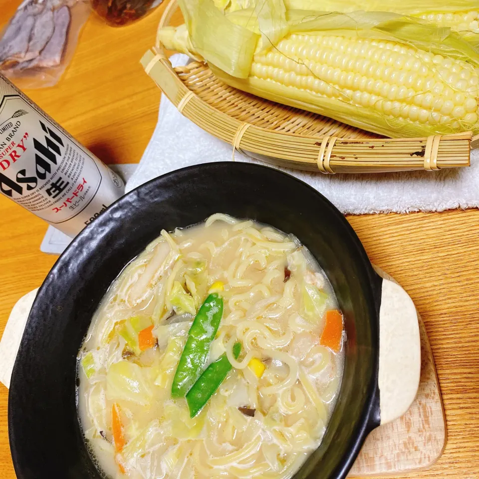 Snapdishの料理写真:‪ちゃんぽん
白いとうもろこし🌽|naoさん