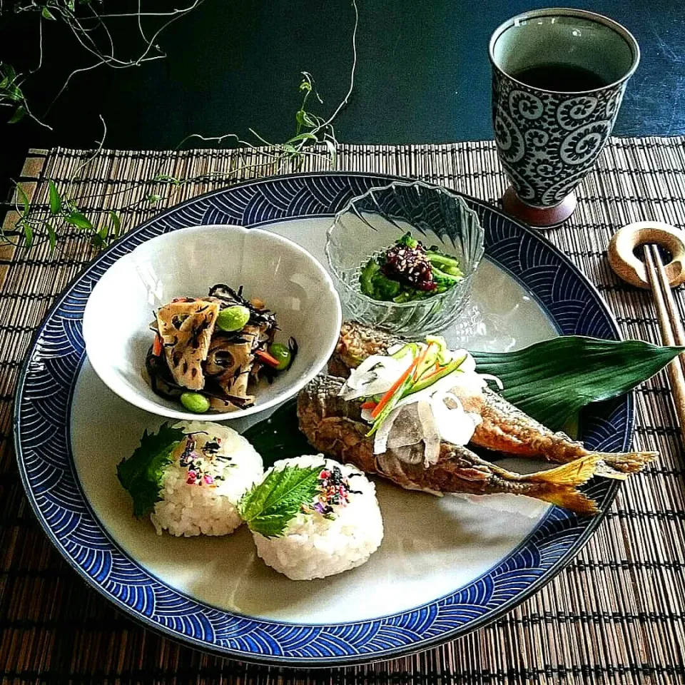 鯵の南蛮漬けとゴーヤの甘味噌の和ンプレート🎶|瑞さん