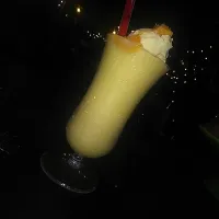 Mango king ice cream float|Charli Saunoahさん