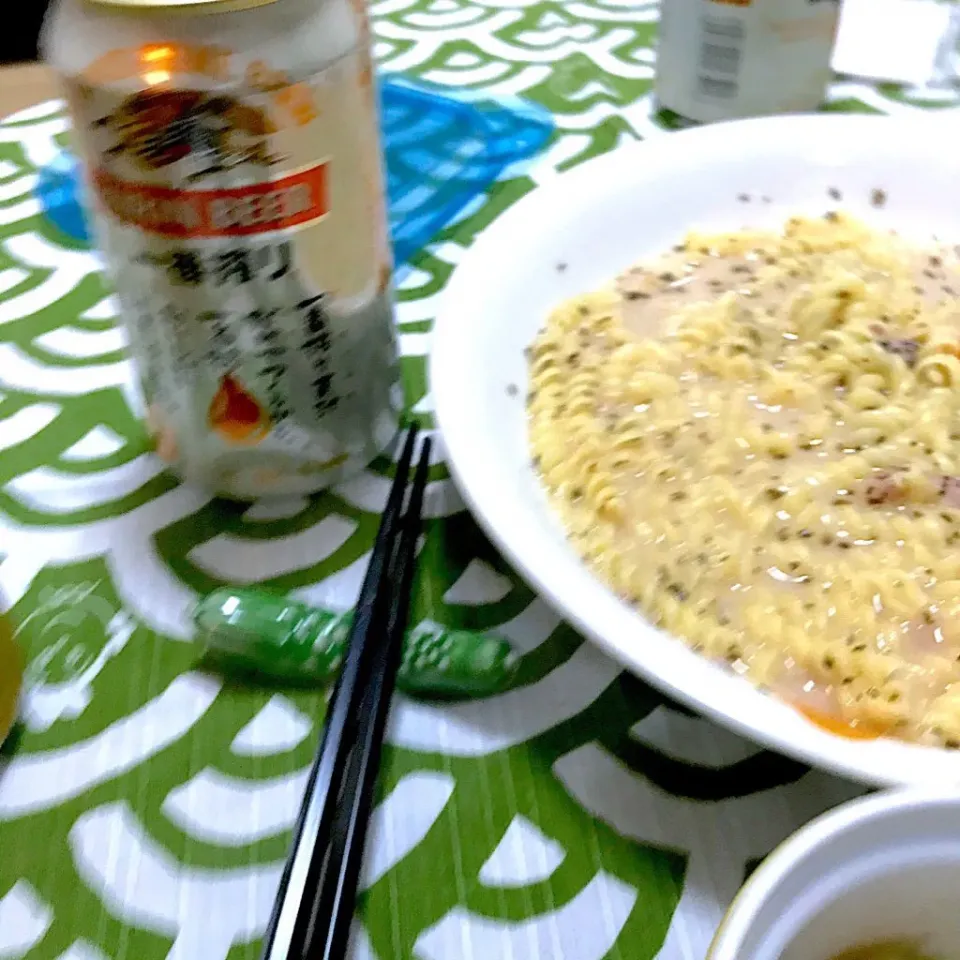 残り汁でショートパスタw|morimi32さん