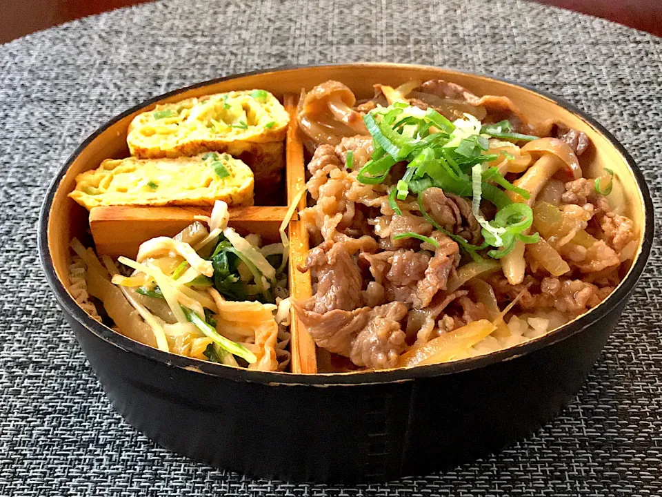 焼肉弁当|とみぃさん