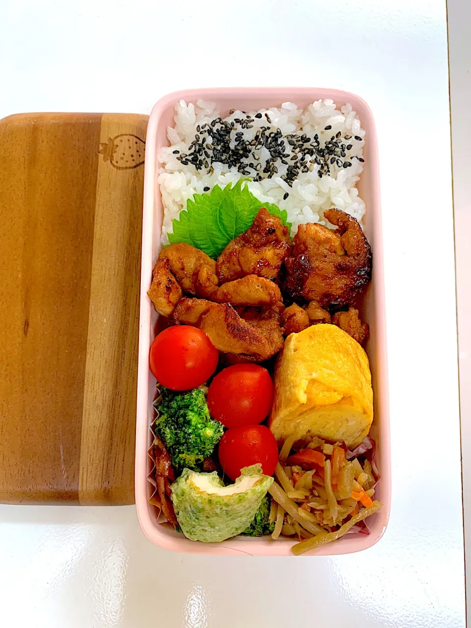 Snapdishの料理写真:2020,9/8 高２娘のお弁当🍱|naoちんさん