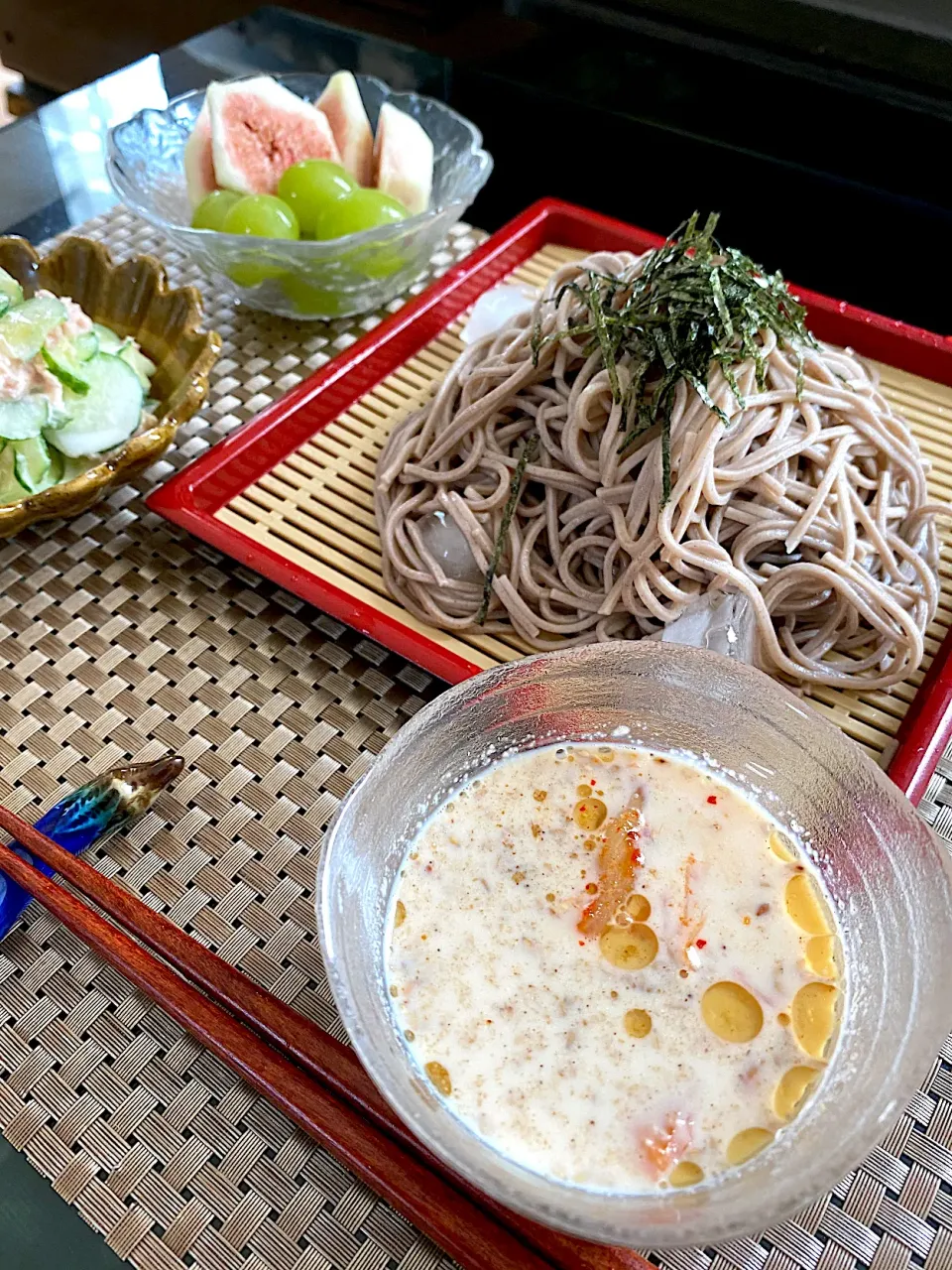 Snapdishの料理写真:胡麻豆乳つゆでお蕎麦🙏|ゆかりさん