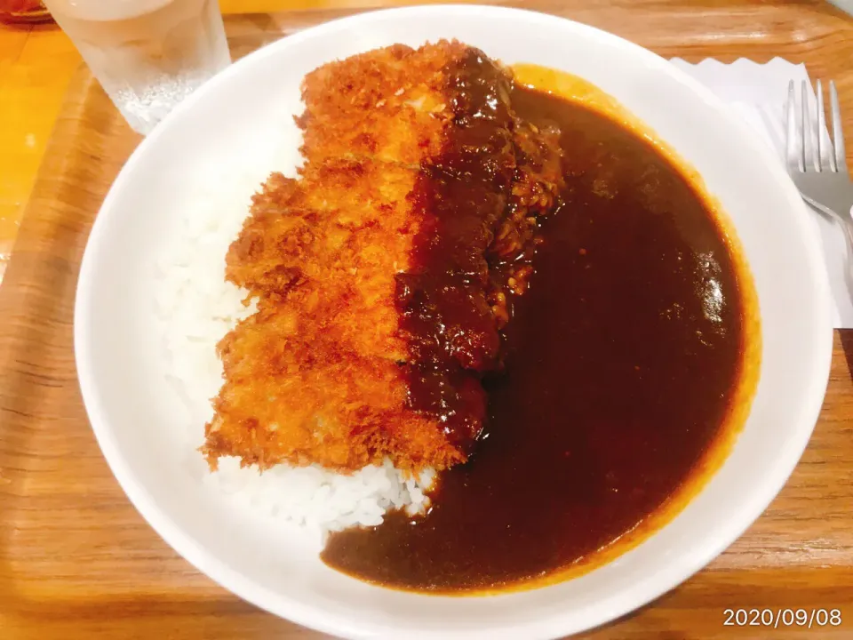 田中カレー　ロースカツカレー🍛|コージ💫さん