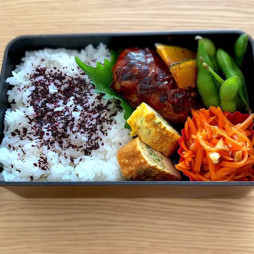 Snapdishの料理写真:主人のお弁当|ツインうさぎさん