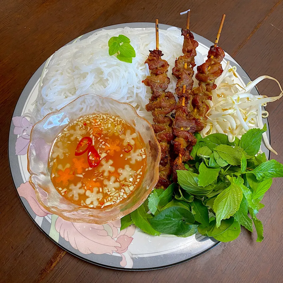 ベトナムの🇻🇳料理(^｡^)ブンチャヌーン|ソーニ( ◠‿◠ )ママさん