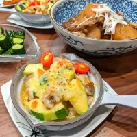 ズッキーニと鶏肉のガーリック味噌チーズ炒め♡|しぽぽさん