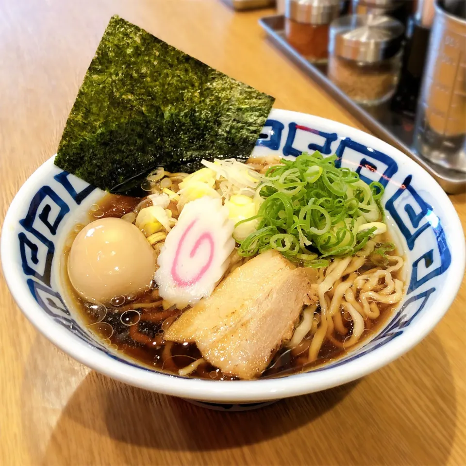 Snapdishの料理写真:醤油そば|マメタさん