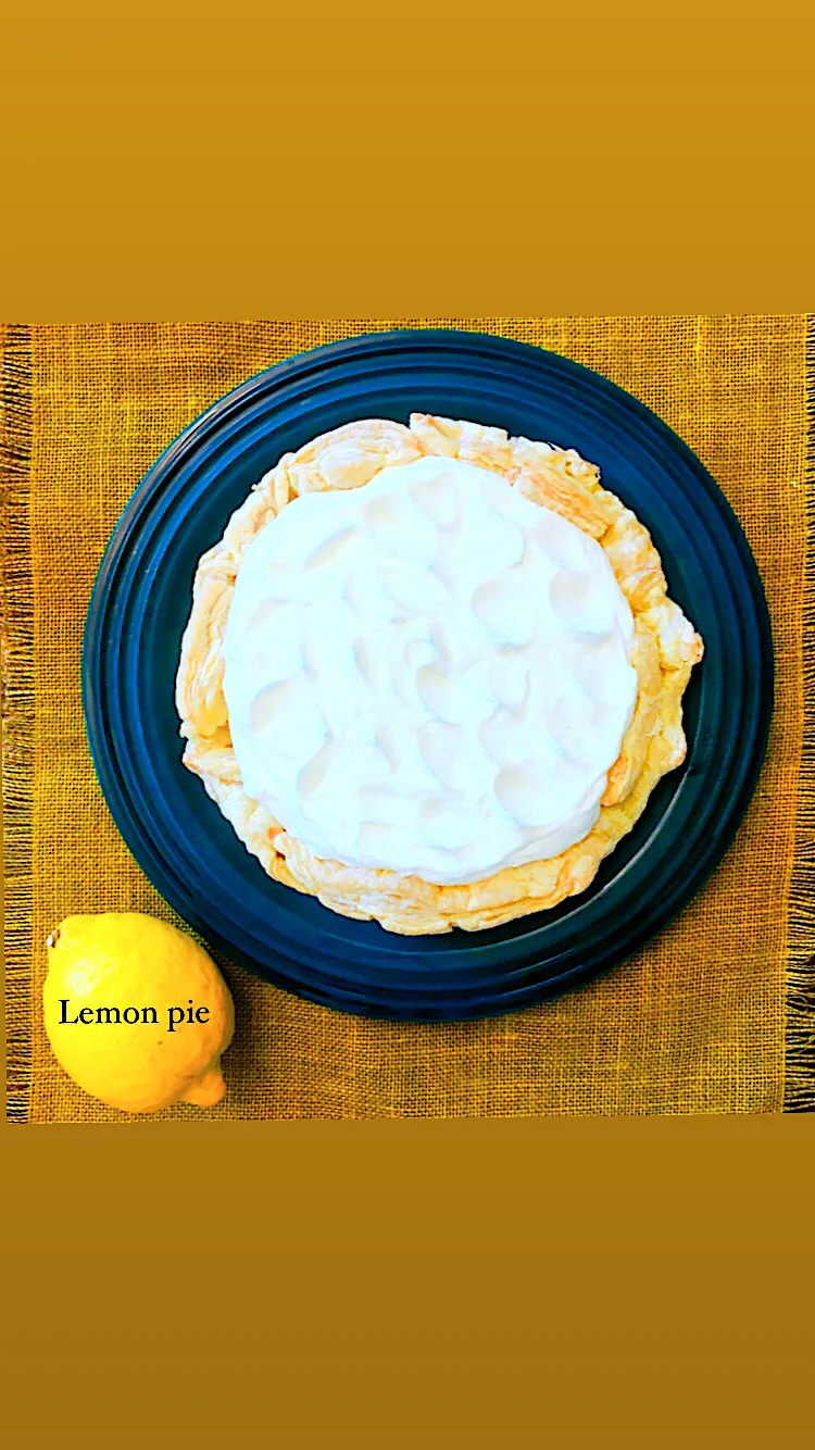 Lemon  pie🍋|まどぴーさん