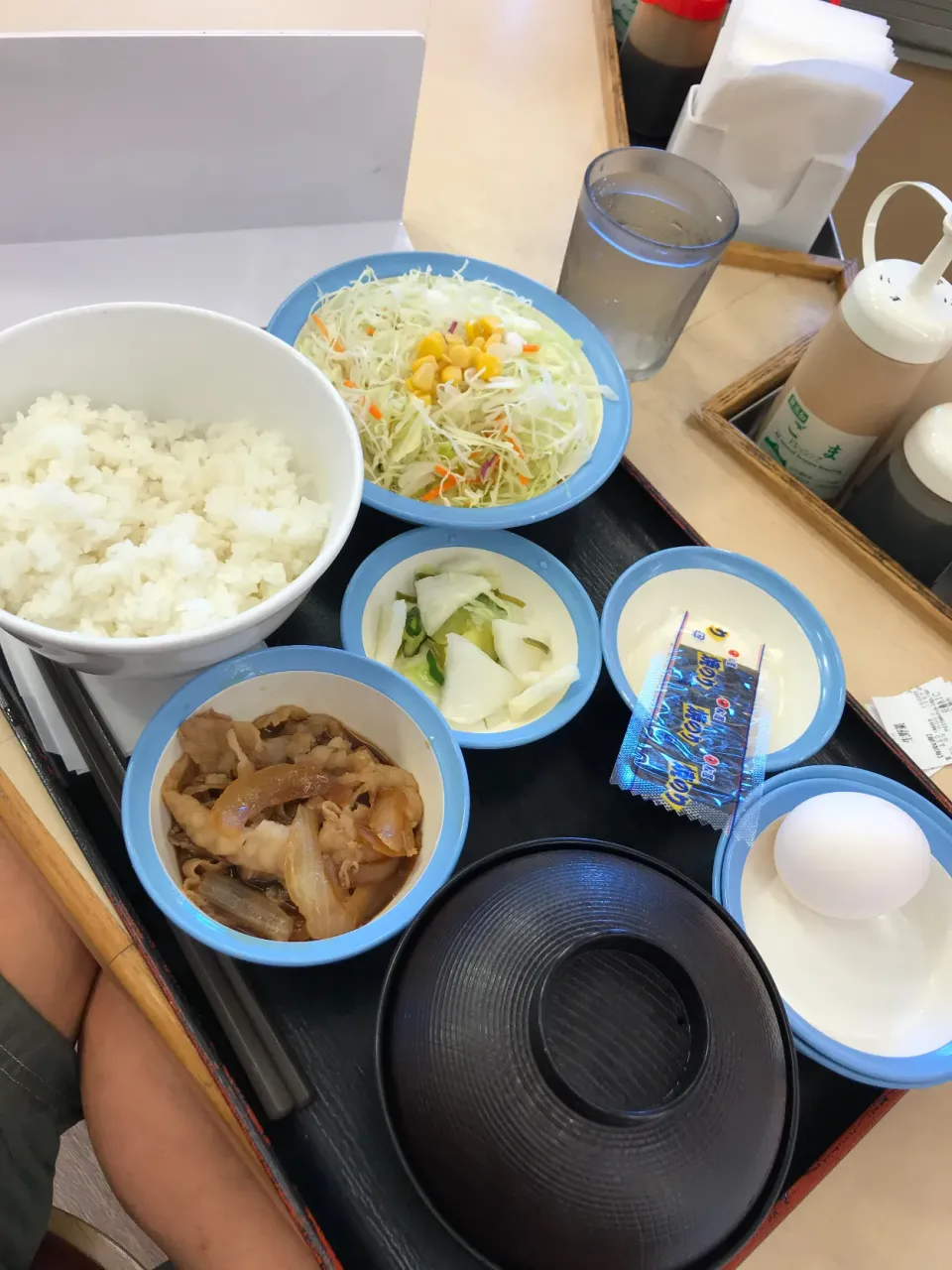 松屋の定番朝定食＆サラダ|shinozakiさん