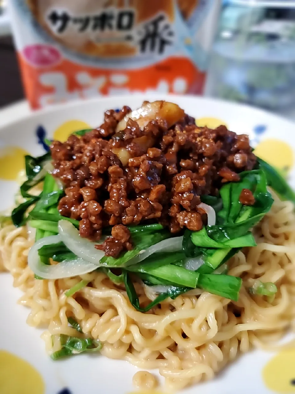 サッポロ一番みそラーメンで
大豆ミートの汁なし担々麺　

#偏愛サッポロ一番|みるくここあさん