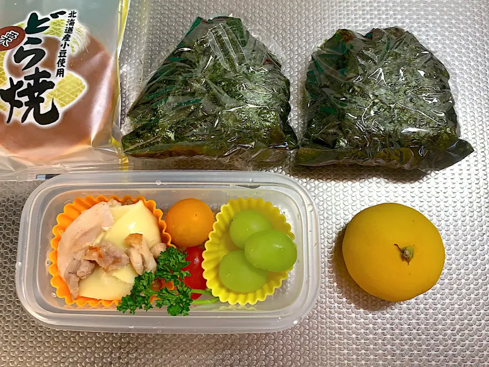 今日のお弁当🍅🍗🍙20200911|rococoさん