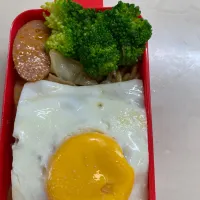 焼きそばが見えない焼きそば弁当😅|Kumiko Kimuraさん